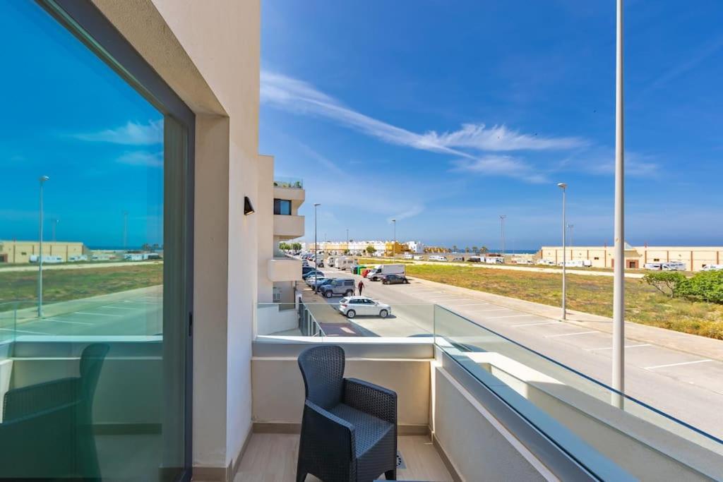Apartamento Cerca De La Playa Con Piscina Apartment *
